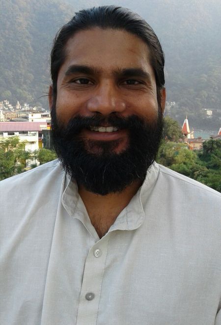 Home 7 Bipin Gyan Is The Founder Of Gyan Yog Breath